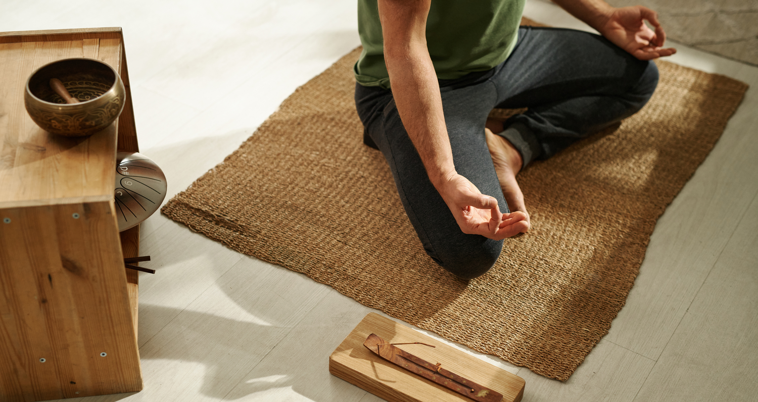 Using Virgin Plant Oils & Essential Oils Throughout Your Day.